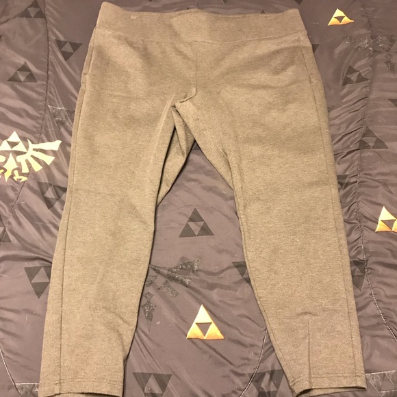 ❌SOLD❌ Grey Slim Fix All-Nighter Pixie Ponte Pant - Picture 2 of 6